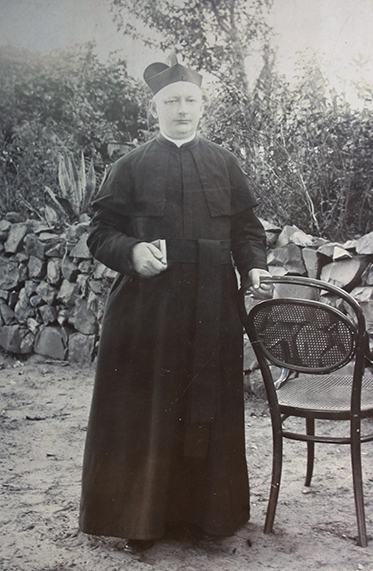 KUKLOK ROBERT (1865 – 1925), ksiądz, duszpasterz włoskiej i polskiej emigracji w Brazylii, radca misji i prowincji brazylijskiej, radca generalny 1919-25