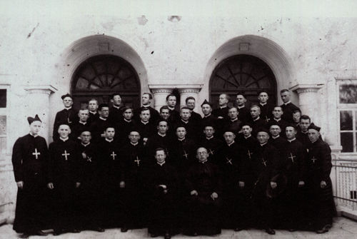 CODRO JÓZEF FRANCISZEK (1912-1939), ksiądz, więzień i męczennik prowizorycznego obozu koncentracyjnego w Górce Klasztornej