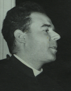 KOŁODZIEJCZYK Józef (1932 – 2004), ksiądz, doktor teologii, profesor fonetyki, homiletyki, teologii pastoralnej w Ołtarzewie, profesor ITA, rekolekcjonista, dyrektor KDDPP 1984