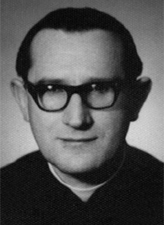 LEŚNIAK Stanisław (1920 – 1992), ksiądz