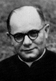 PĘZIOŁ Jan (1909 – 1979), ksiądz, profesor historii Kościoła w Ołtarzewie, rekolekcjonista