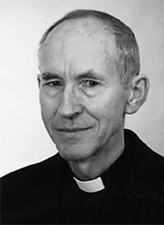 WARZECHA Julian Jan (1944 – 2009), ksiądz, profesor Pisma Świętego w Ołtarzewie (WSD i ITA) i ATK (UKSW)