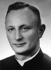 WINKLARZ Edmund Ludwik (1915 – 1990), ksiądz, rekolekcjonista, redaktor Pallottinum, kierownik Sekretariatu Prowincjalnego 1977